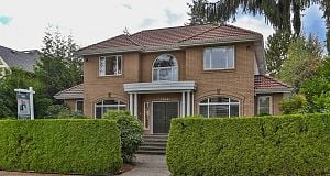 2868 W 36th Avenue MacKenzie Heights