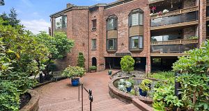 101 2320 W 40th Avenue Kerrisdale