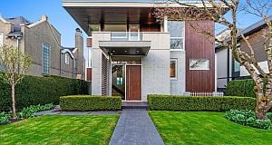 2705 W 30th Avenue MacKenzie Heights