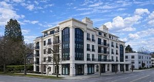 204 1009 Laurier Avenue Shaughnessy