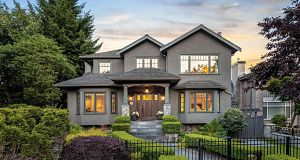 2318 Oliver Crescent Arbutus