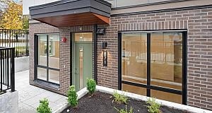 871 33 Avenue Cambie