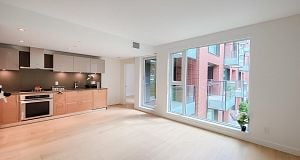 301 7128 Adera Street South Granville