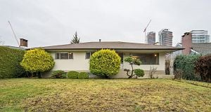 5606 Willow Street Cambie