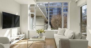 407 77 Walter Hardwick Avenue False Creek