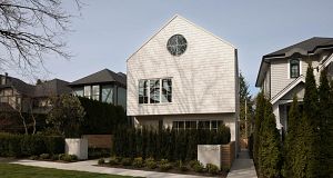 2 3449 W 22nd Avenue Dunbar