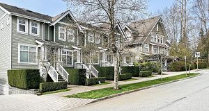 7425 Columbia Street South Cambie