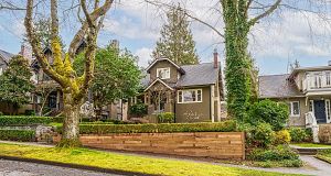 5790 Alma Street Southlands