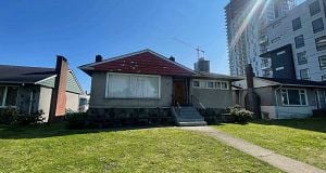 426 W 41st Avenue Oakridge VW