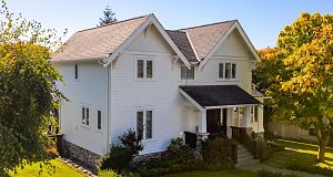 2040 W 58th Avenue S.W. Marine