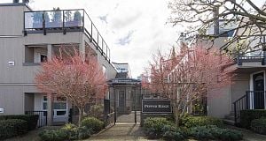 14 1350 W 6th Avenue Fairview VW