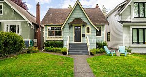 341 W 22nd Avenue Cambie