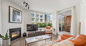 205 2438 Heather Street Fairview VW