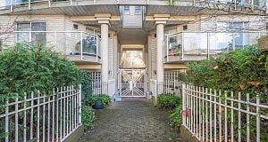 202 966 W 14th Avenue Fairview VW