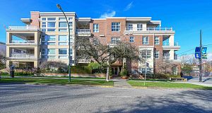 201 2105 W 42nd Avenue Kerrisdale