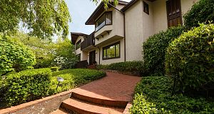 2296 W 32nd Avenue Quilchena