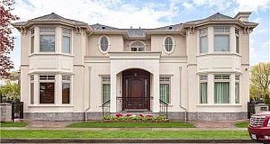 3439 Balaclava Street Arbutus