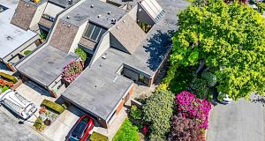 423 Greensboro Place South Cambie