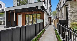 2 182 Ontario Place Main