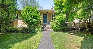 2323 W 23rd Avenue Arbutus