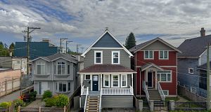 178 E King Edward Avenue Main