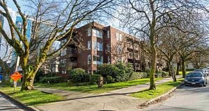 402 2920 Ash Street Fairview VW