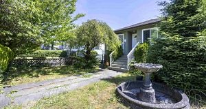 7692 Osler Street South Granville