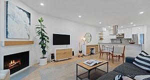 203 607 E 8th Avenue Mount Pleasant VE