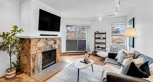 407 1476 W 10th Avenue Fairview VW