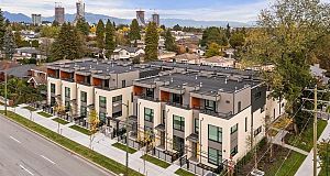 3 6768 Oak Street South Cambie