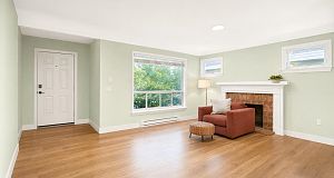 6457 Ontario Street Oakridge VW