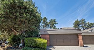 6597 Pinehurst Drive South Cambie