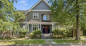 4188 Balaclava Street MacKenzie Heights