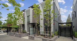 6292 Oak Street Oakridge VW