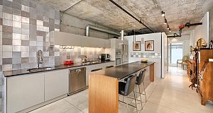 205 1529 W 6 Avenue False Creek
