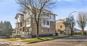 1010 W 52nd Avenue South Granville