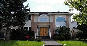 438 W 43rd Avenue Oakridge VW