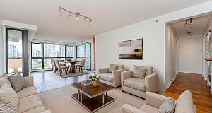 1304 283 Davie Street Yaletown