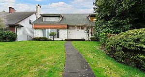 1042 W 48th Avenue South Granville