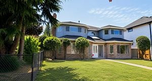 2718 Oliver Crescent Arbutus