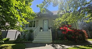 162 W 43rd Avenue Oakridge VW