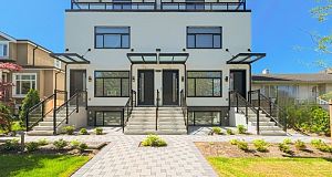 2 2557 W King Edward Avenue Arbutus