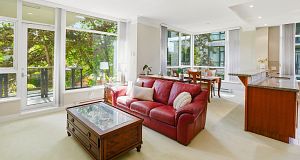 305 4759 Valley Drive Quilchena