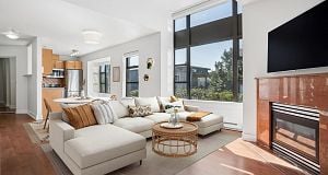 305 2119 Yew Street Kitsilano
