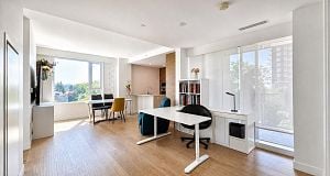 310 5693 Elizabeth Street Cambie