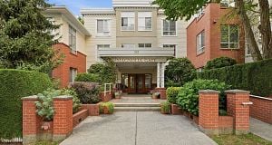 333 383 E 37th Avenue Main
