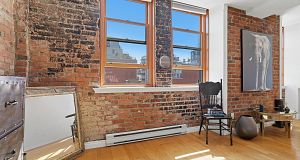 403 233 Abbott Street Downtown VW