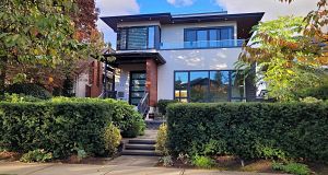 3953 W 21st Avenue Dunbar