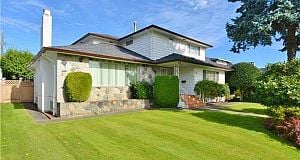 735 W 54th Avenue South Cambie