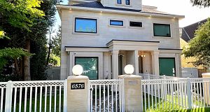 6576 Yew Street S.W. Marine